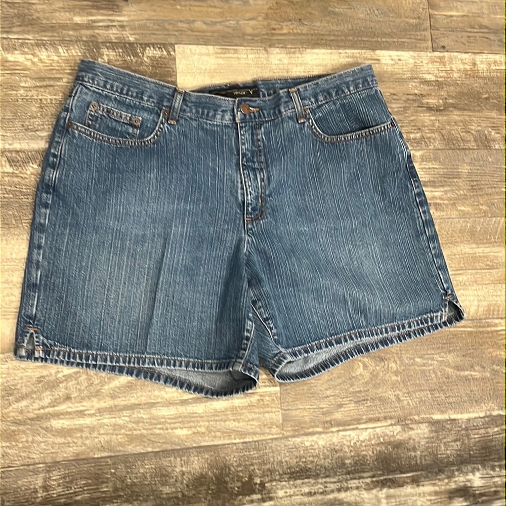 Venezia denim shorts